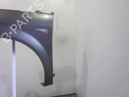 Left front fenders RENAULT SCÉNIC II (JM0/1_) 1.5 dCi (JM0F) | BP26069856C41 