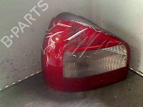 Venstre baglygte AUDI A3 (8L1) 1.9 TDI (130 hp) 26058781