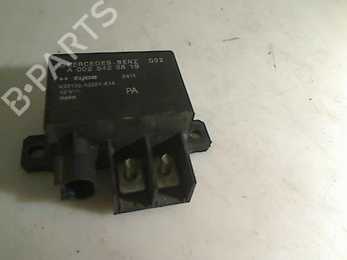 Elektronisk sensor MERCEDES-BENZ E-CLASS (W211) E 270 CDI (211.016) (177 hp) 26090675