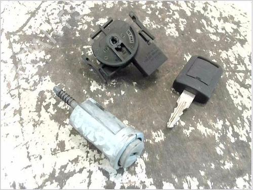 Used Ignition barrel Ignition barrel OPEL CORSA C (X01) 1.2 (F08, F68) (75 hp) 33319418 33319418