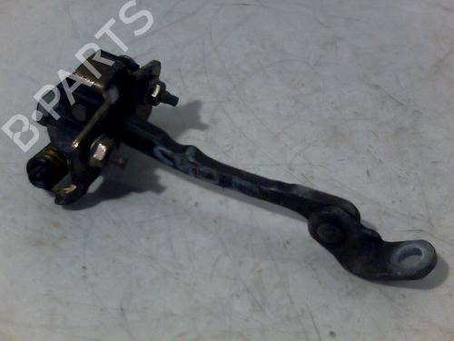 Used Hinge/Door check strap RENAULT CLIO II (BB_, CB_) 1.9 D (B/CB0E, BB0J) (64 hp) 26062524