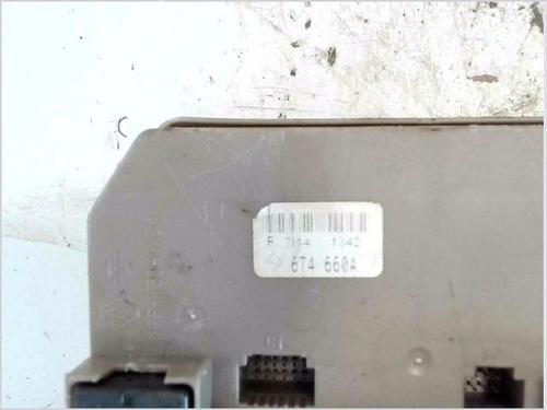 Fuse box RENAULT CLIO III (BR0/1, CR0/1) 1.5 dCi (BR17, CR17) | BP29633498E1 