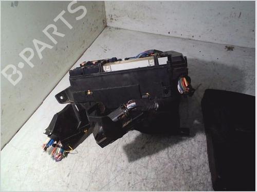 Fuse box TOYOTA AURIS (_E15_) 1.4 D-4D (NDE150_, NDE150R) | BP36233131E1 - Image 2