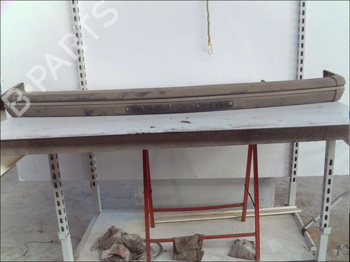 Used Front bumper Front bumper PEUGEOT 305 II Break (581E) 1.9 Diesel (64 hp) 31879865 31879865