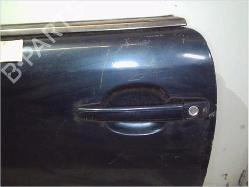 Used Front left exterior door handle MERCEDES-BENZ CLK (C208) CLK 230 Kompressor (208.347) (193 hp) 26113084
