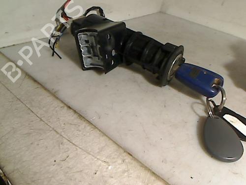 Used Engine control unit (ECU) FIAT DOBLO MPV (119_, 223_) 1.3 JTD 16V (70 hp) 30113410