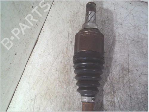 Left front driveshaft RENAULT CLIO IV (BH_) 0.9 TCe 90 (BHNF, BHMA, BHMH, BHJK, BHJR) | BP30151592M38