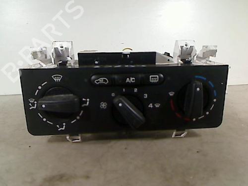 Used Climate control CITROËN C3 I (FC_, FN_) 1.4 HDi (68 hp) 26069491
