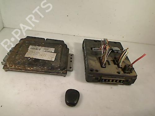 Used Engine control unit (ECU) Engine control unit (ECU) RENAULT MEGANE I (BA0/1_) 1.6 16V (BA04, BA0B, BA11, BA1J, BA16, BA19, BA1K, BA1V,... (107 hp) 31660948 31660948