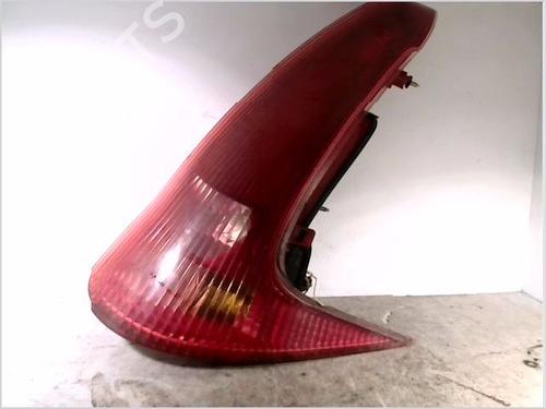 Used Right taillight PEUGEOT 206 SW (2E/K) 2.0 HDi (90 hp) 26104435