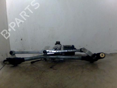 Used Front wipers mechanism RENAULT MEGANE III Grandtour (KZ0/1) 1.5 dCi (KZ09, KZ0D, KZ1G, KZ29, KZ14, KZ1W, KZ10, KZ1F,... (110 hp) 26089525