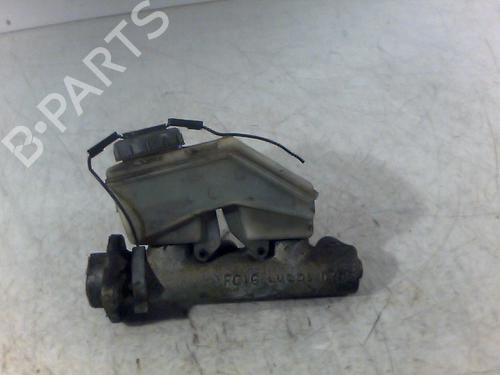Used Brake master cylinder RENAULT MASTER I Van (T__) 28-35 2,5 D (75 hp) 26069216