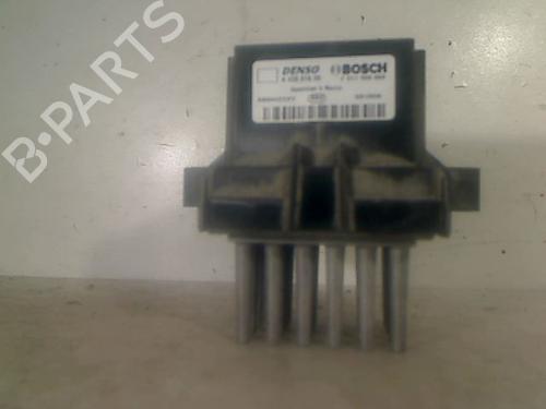 Used Heater resistor IVECO DAILY IV Van 35C13 V, 35C13 V/P, 35S13 V, 35S13 V/P (126 hp) 29472909