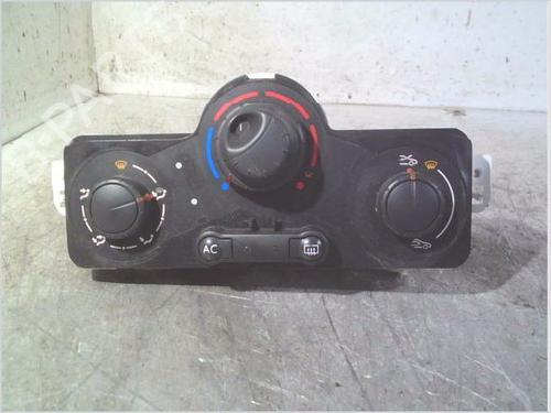 Used Climate control RENAULT CLIO III (BR0/1, CR0/1) 1.5 dCi (C/BR0G, C/BR1G) (68 hp) 28783717