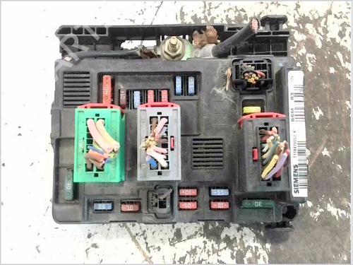 Used Fuse box Fuse box PEUGEOT 1007 (KM_) 1.6 16V (109 hp) 33718233 33718233
