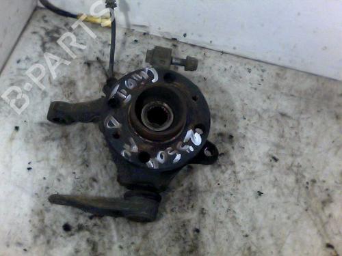 Used Right front steering knuckle RENAULT CLIO II (BB_, CB_) 1.9 D (B/CB0J) (65 hp) 26075400