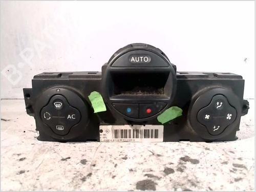 Used Climate control RENAULT MEGANE II (BM0/1_, CM0/1_) 1.9 dCi (BM0G, CM0G) (120 hp) 26111415