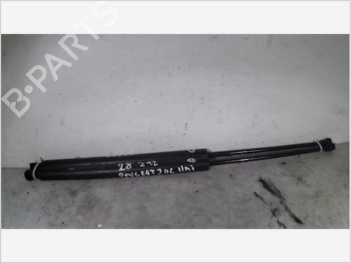 Used Tailgate lift support PEUGEOT 206 Hatchback (2A/C) 1.4 HDi eco 70 (68 hp) 26100925
