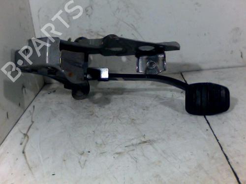 Used Break pedal RENAULT CLIO IV (BH_) 1.5 dCi 75 (75 hp) 26090905