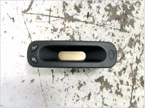 Used Display monitor FORD FIESTA IV (JA_, JB_) 1.25 i 16V (75 hp) 29917644