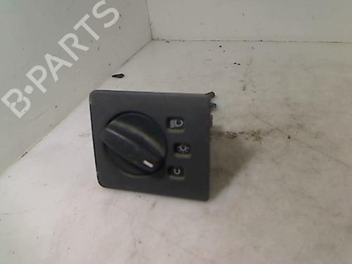 Used Headlight switch PEUGEOT BOXER Van (230L) 2.0 i (109 hp) 26080852