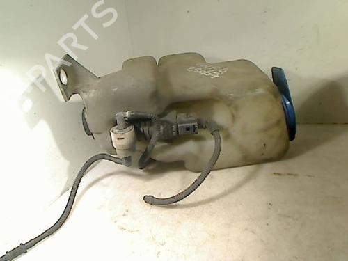 Used Windscreen washer tank VW GOLF IV (1J1) 1.4 16V (75 hp) 28535289