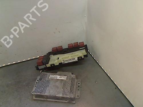 Used Engine control unit (ECU) Engine control unit (ECU) RENAULT CLIO II (BB_, CB_) 1.6 (B/CB0D, BB00) (90 hp) 34269541 34269541