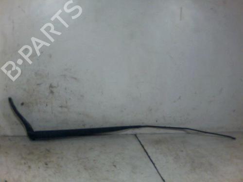 Used Front windshield wiper arm Front windshield wiper arm CITROËN C3 II (SC_) 1.4 (73 hp) 33434077 33434077