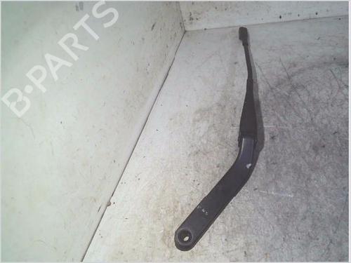 Used Front windshield wiper arm BMW X1 (E84) xDrive 23 d (204 hp) 26509160