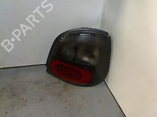Feu arrière droit RENAULT SCÉNIC II (JM0/1_) 1.6 (JM0C, JM0J, JM1B) (113 hp) 31916231