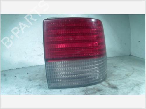 Used Right taillight PEUGEOT 405 I Break (15E) 1.9 D (69 hp) 29540264