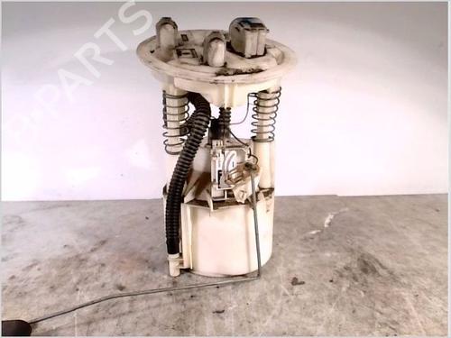 Used Fuel pump RENAULT MEGANE I (BA0/1_) 1.4 16V (BA0D, BA1H, BA0W, BA10) (95 hp) 29440816