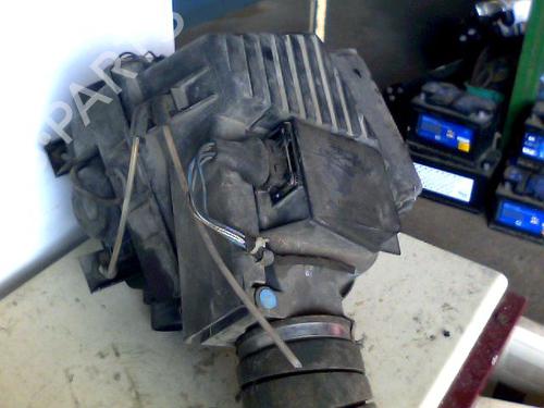 Used Air filter box VW PASSAT B3/B4 Variant (3A5, 35I) 1.8 (112 hp) 29578231