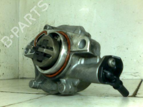 Used Vacuum pump CITROËN C3 I (FC_, FN_) 1.4 HDi (70 hp) 26094101