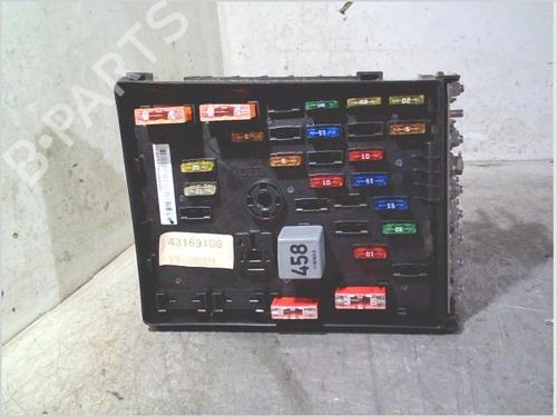 fuse-box-vw-passat-b6-3c2-2005-2006-2007-2008-2009-2010-2011-36699549 main image
