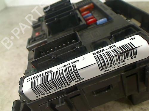 Used Fuse box PEUGEOT 206 CC (2D) 1.6 16V (2DNFUF, 2DNFUR) (109 hp) 26077040