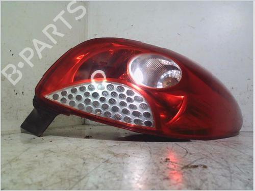 Højre baglygte PEUGEOT 206+ (2L_, 2M_) 1.4 HDi eco 70 (68 hp) 26115303
