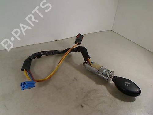 Used Ignition barrel CITROËN XSARA (N1) 2.0 HDi 90 (90 hp) 26068077
