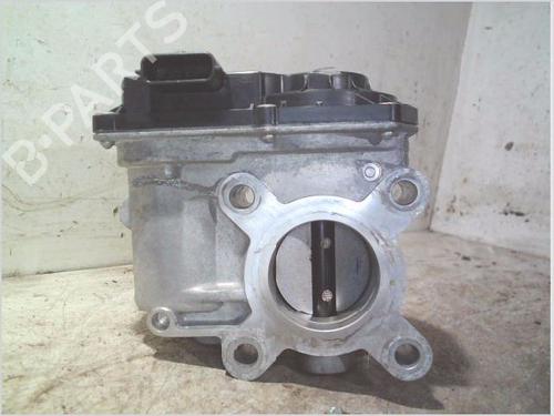 Used Throttle body RENAULT TWINGO II (CN0_) 1.2 16V (CN04, CN0B) (75 hp) 27257691
