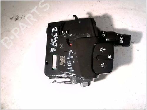 Used Switch RENAULT CLIO III (BR0/1, CR0/1) 1.2 16V (BR02, BR0J, BR11, CR02, CR0J, CR11) (75 hp) 26074827