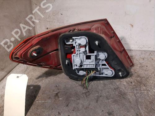 Used Right taillight Right taillight MERCEDES-BENZ C-CLASS (W204) C 200 CDI (204.007, 204.006) (136 hp) 34153729 34153729