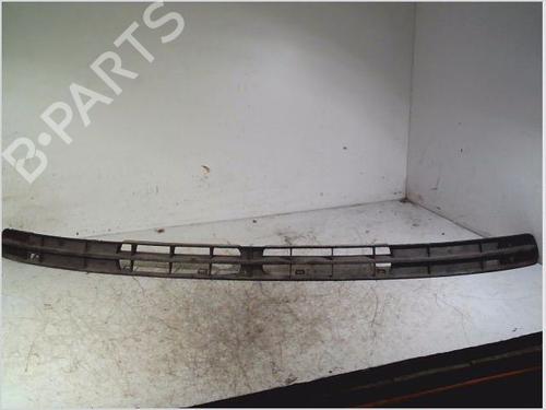 Used Grille VW POLO III (6N1) 60 1.4 (60 hp) 26111337