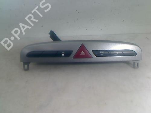 Used Warning switch PEUGEOT 308 I (4A_, 4C_) 2.0 HDi (136 hp) 26092604