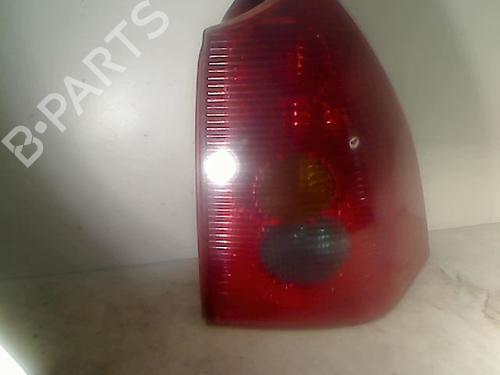 Used Right taillight PEUGEOT 307 Break (3E) 2.0 HDI 90 (90 hp) 26094803