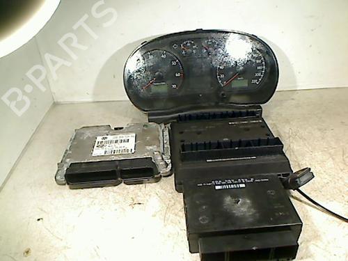 Used Engine control unit (ECU) VW POLO IV (9N_, 9A_) 1.4 16V (75 hp) 29889993