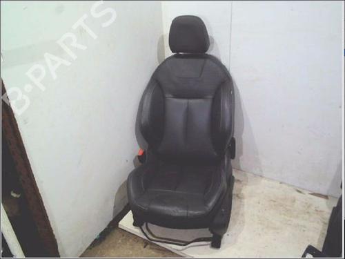 Used Left front seat Left front seat PEUGEOT 2008 I (CU_) 1.2 THP 110 / PureTech 110 (110 hp) 36071147 36071147