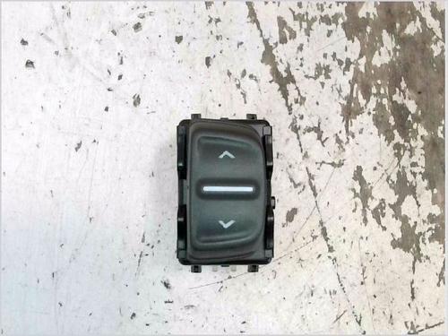 kombi-kontakt-stilkkontakt-dacia-sandero-ii-2012-31905667 main image