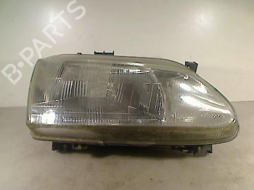 Used Right headlight RENAULT MEGANE I (BA0/1_) 1.4 e (BA0E, BA0V) (75 hp) 26085044