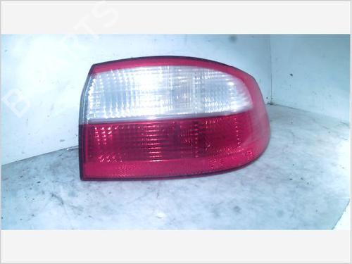 Used Right taillight RENAULT LAGUNA II (BG0/1_) 1.6 16V (BG0A, BG0L) (107 hp) 26095839
