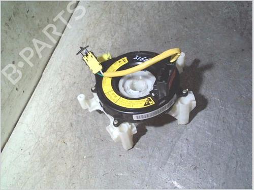 Kontantrulle Airbag /Stelring Kontantrulle Airbag /Stelring TOYOTA AVENSIS Liftback (_T22_) 1.8 i (AT221_, AT221R) (110 hp) 39748366 39748366
